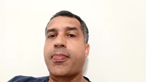 Snapshot of oliveira112727 chatting on 8, 11, 2025 oliveira112727 online show from 8, 11, 2025