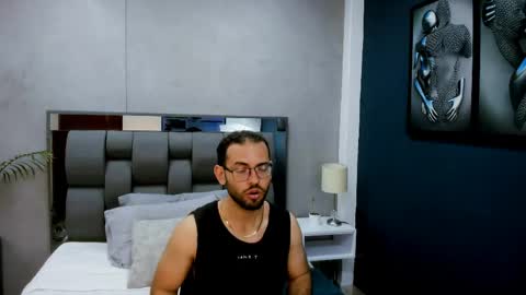 Snapshot of oliver__blanc chatting on 15, 4, 2026 Oliver Blanc online show from 15, 4, 2026