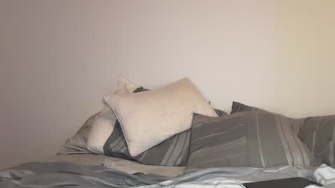 Oliver Beck online show from 8, 2, 2025