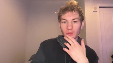 Oliver Beck online show from 4, 3, 2025