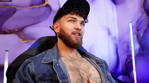 Oliver Dallas online show from 15, 4, 2026