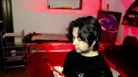 oliver_laid_2023 online show from 20, 10, 2025