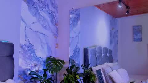 oliver mr  online show from 12, 3, 2026