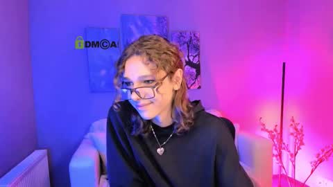 Oli online show from 9, 9, 2025