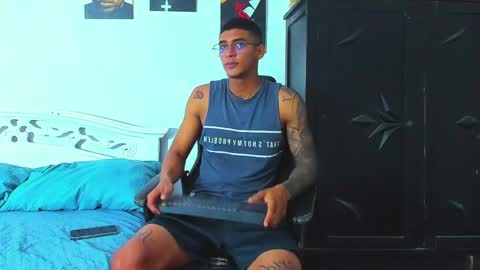 Snapshot of oliver_smith_2 chatting on 29, 5, 2026 oliver_smith_2 online show from 29, 5, 2026
