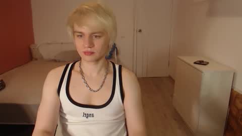 Snapshot of oliver_sweet_ chatting on 9, 2, 2026 Oliver online show from 9, 2, 2026