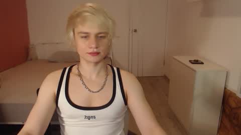 Snapshot of oliver_sweet_ chatting on 18, 2, 2026 Oliver online show from 18, 2, 2026