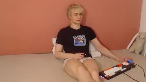 Snapshot of oliver_sweet_ chatting on 20, 3, 2026 Oliver online show from 20, 3, 2026