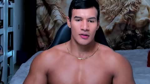 oliver_tommy online show from 9, 11, 2025