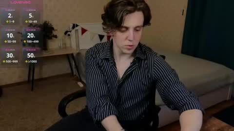 Oliver Evans online show from 12, 5, 2026