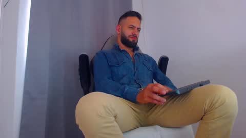 oliver online show from 16, 2, 2025