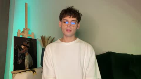 Snapshot of oliverlawrence chatting on 10, 6, 2026 oliverlawrence online show from 10, 6, 2026