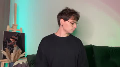Snapshot of oliverlawrence chatting on 14, 6, 2026 oliverlawrence online show from 14, 6, 2026