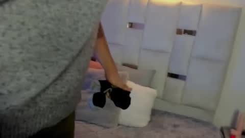 Snapshot of olivermontiel chatting on 18, 9, 2025 Oliver online show from 18, 9, 2025