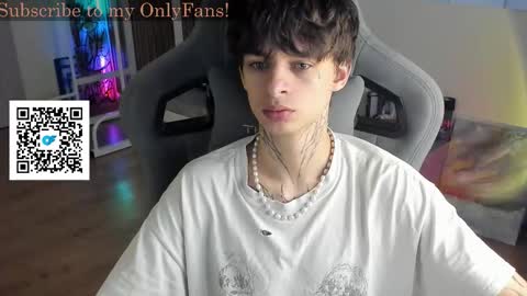 Snapshot of oliverrgroove chatting on 21, 9, 2025 oliverrgroove online show from 21, 9, 2025