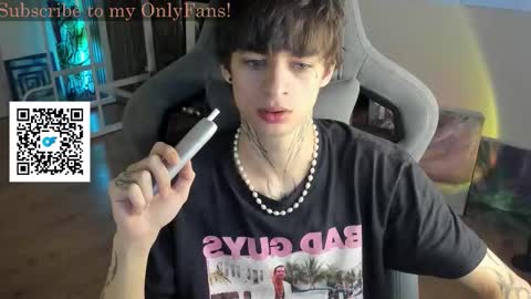 Snapshot of oliverrgroove chatting on 29, 9, 2025 oliverrgroove online show from 29, 9, 2025