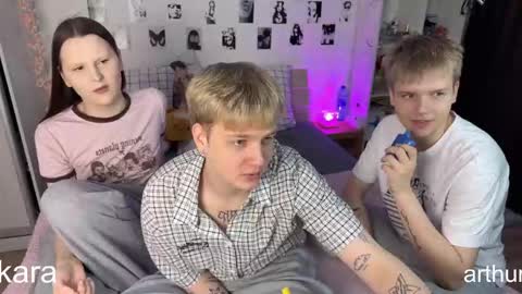 oliver online show from 5, 3, 2026