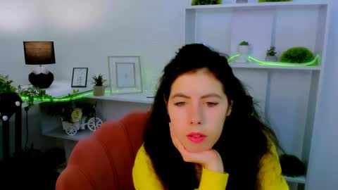 olivia__low online show from 29, 4, 2026