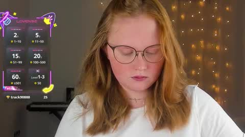 Olivia Date online show from 16, 10, 2025