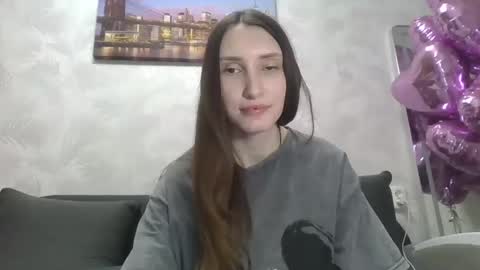 Snapshot of olivia_dream1 chatting on 19, 2, 2025 Olivia online show from 19, 2, 2025