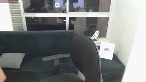 Snapshot of olivia_martine chatting on 17, 1, 2025 olivia_martine online show from 17, 1, 2025