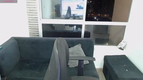 Snapshot of olivia_martine chatting on 18, 1, 2025 olivia_martine online show from 18, 1, 2025
