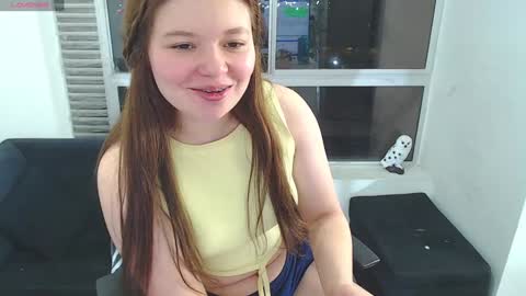 Snapshot of olivia_martine chatting on 27, 1, 2025 olivia_martine online show from 27, 1, 2025