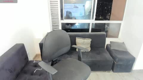 olivia_martine online show from 12, 11, 2025