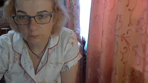 Olivia Mia online show from 23, 5, 2026