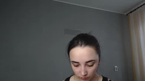 Snapshot of olivia_oliv chatting on 24, 3, 2026 Olivia online show from 24, 3, 2026