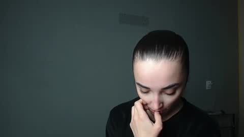 Snapshot of olivia_oliv chatting on 25, 3, 2026 Olivia online show from 25, 3, 2026