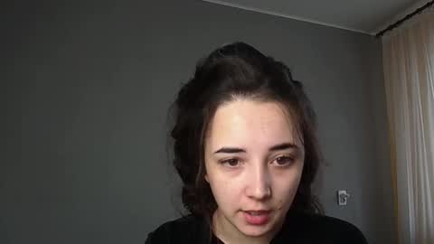 Snapshot of olivia_oliv chatting on 9, 4, 2026 Olivia online show from 9, 4, 2026