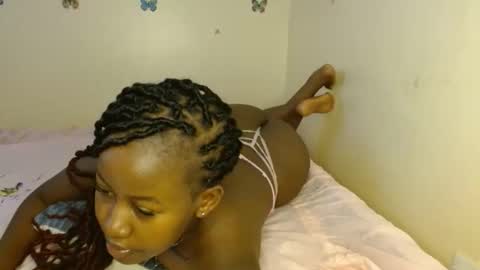Snapshot of olivia_roxxyy chatting on 14, 4, 2026 olivia online show from 14, 4, 2026