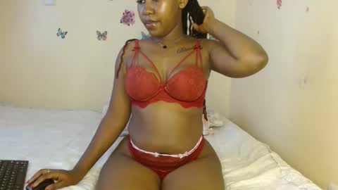 Snapshot of olivia_roxxyy chatting on 22, 4, 2026 olivia online show from 22, 4, 2026