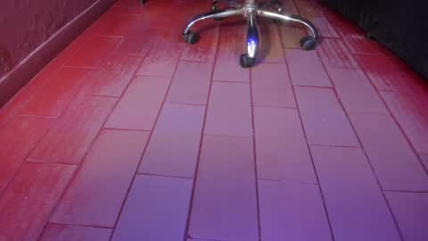 Snapshot of olivia_seex chatting on 29, 12, 2024   online show from 29, 12, 2024