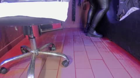 Snapshot of olivia_seex chatting on 23, 2, 2025   online show from 23, 2, 2025