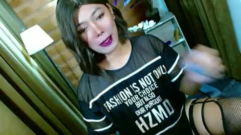Miss OLIVIA online show from 1, 5, 2026