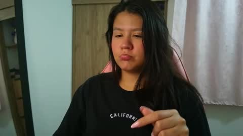 Snapshot of olivia_watson_ chatting on 10, 3, 2026 Olivia online show from 10, 3, 2026