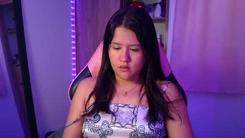 Snapshot of olivia_watson_ chatting on 7, 4, 2026 Olivia online show from 7, 4, 2026