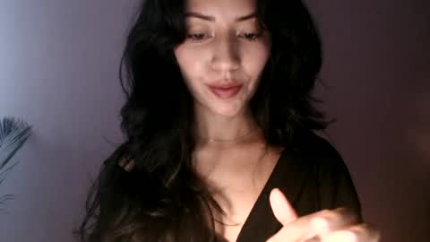oliviaaa__ online show from 29, 6, 2026