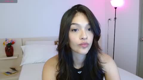 Snapshot of oliviabran_ chatting on 18, 7, 2026 Olivia Bram online show from 18, 7, 2026