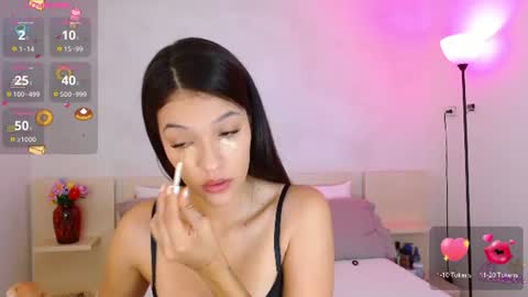 Snapshot of oliviabran_ chatting on 31, 7, 2026 Olivia Bram online show from 31, 7, 2026