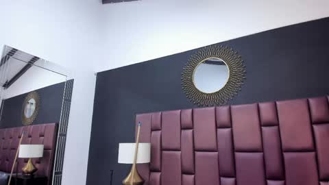 Snapshot of oliviaburningmilf chatting on 26, 4, 2026 Olivia Burning online show from 26, 4, 2026