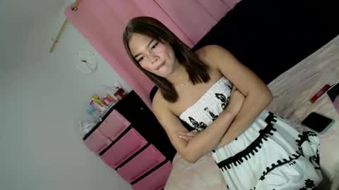 Snapshot of oliviacummer_69 chatting on 9, 10, 2025 OLIVIA online show from 9, 10, 2025