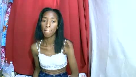 oliviah27 online show from 5, 10, 2025