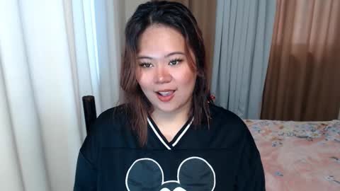 Snapshot of oliviahollywood chatting on 3, 3, 2025 olivia hollywood online show from 3, 3, 2025
