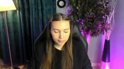 olivialangs online show from 24, 3, 2026