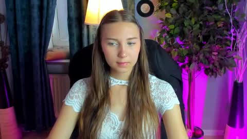 olivialangs online show from 12, 5, 2026