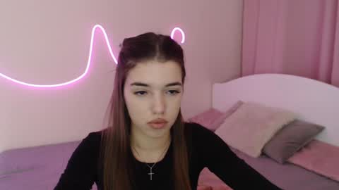 Olivia online show from 19, 12, 2024