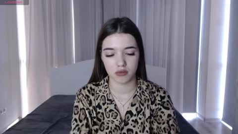 Olivia online show from 5, 1, 2025